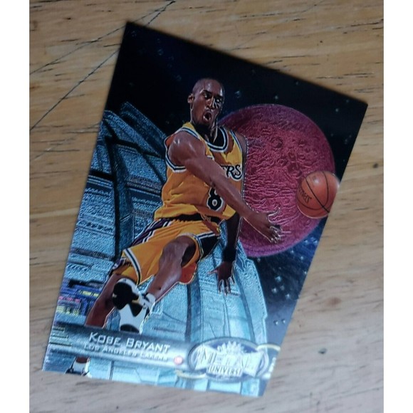 1997-98 Fleer Metal Universe Kobe Bryant #81 Los Angeles Lakers HOF - Picture 16 of 16